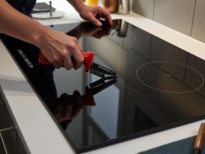 Thay Mặt Kính Bếp Từ